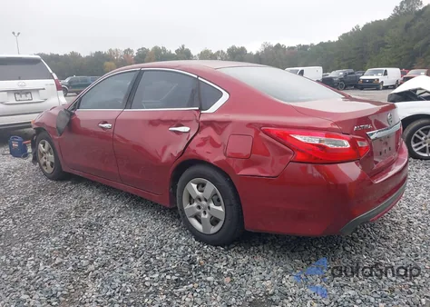 2016 Nissan Altima 2.5/2.5 S/2.5 Sl/2.5 Sr/2.5 Sv из США, поврежденный, VIN 1N4AL3AP8GC171411